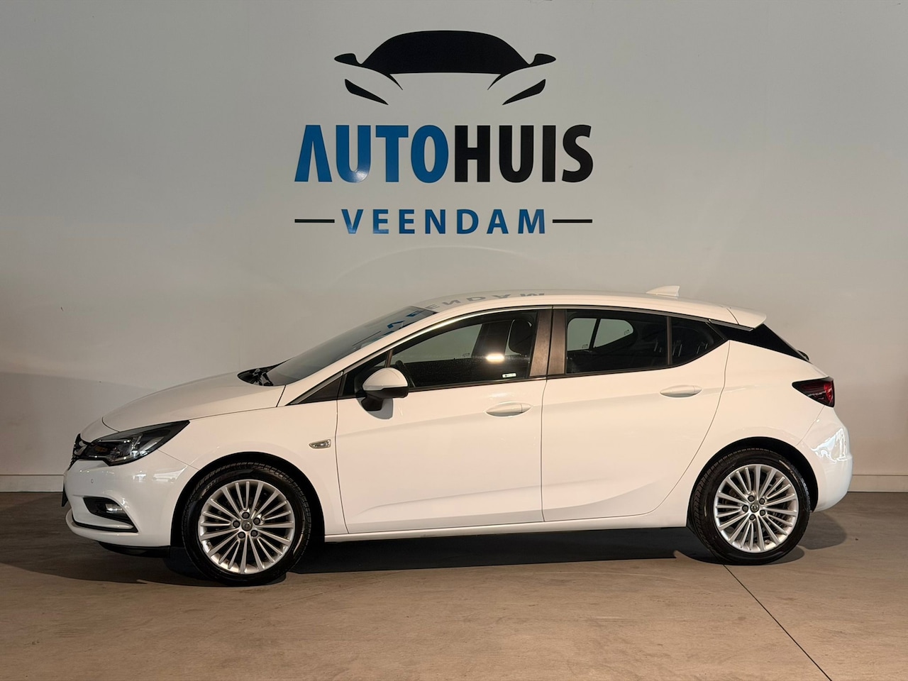 Opel Astra - 1.0 Online Edition 1.0 Online Edition - AutoWereld.nl