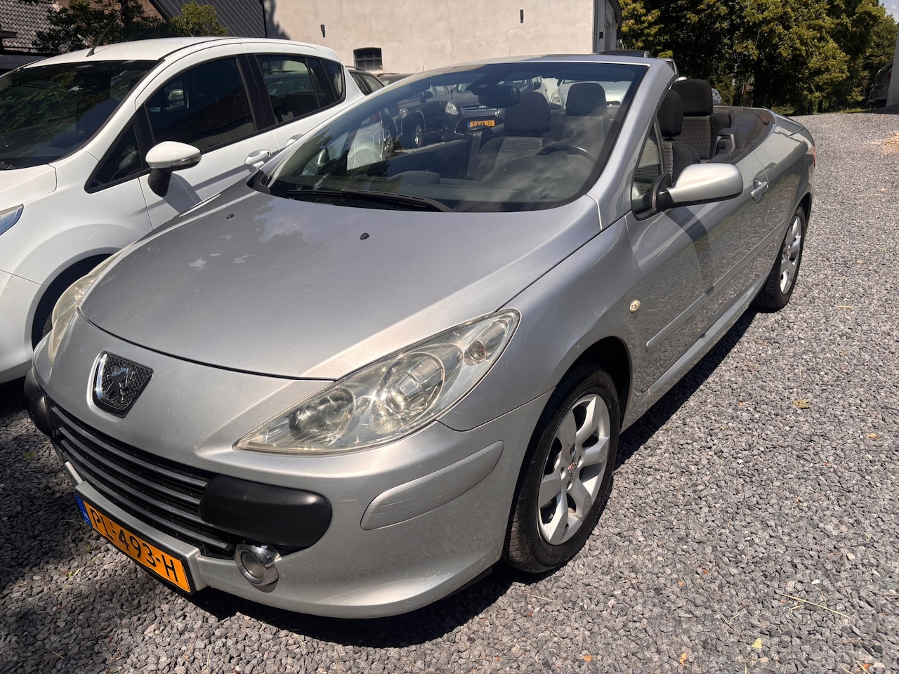 Peugeot 307 CC - 1.6-16V CABRIO KM 158000 MET NAP - AutoWereld.nl