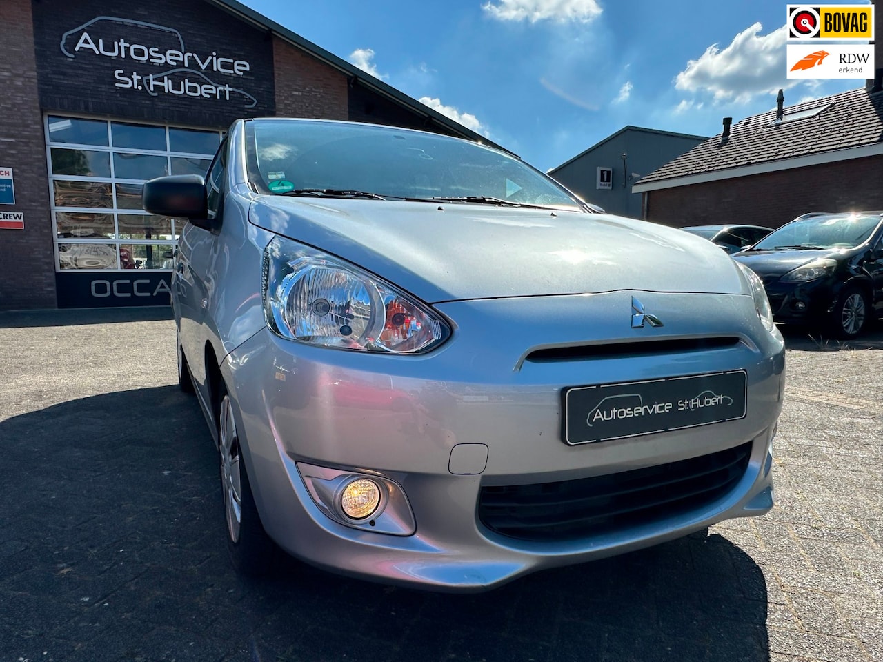 Mitsubishi Space Star - 1.0 Entry. 1ste eigenaar. Airco. - AutoWereld.nl