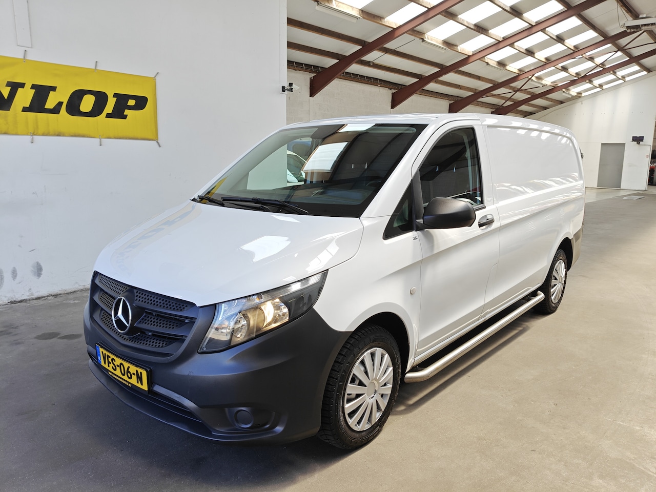 Mercedes-Benz Vito - 111 CDI Lang Business Professional Plus 111 CDI Lang Business Professional Plus - AutoWereld.nl