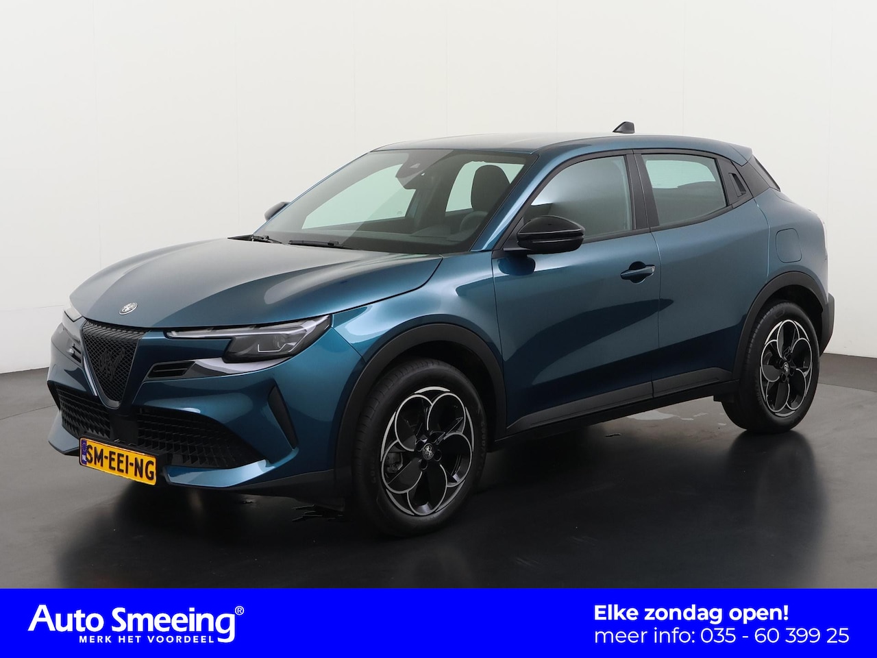 Alfa Romeo Junior - Elettrica 54 kWh | SOH 96% | Carplay | Adaptive Cuise | 18" Petali | Zondag Open! - AutoWereld.nl