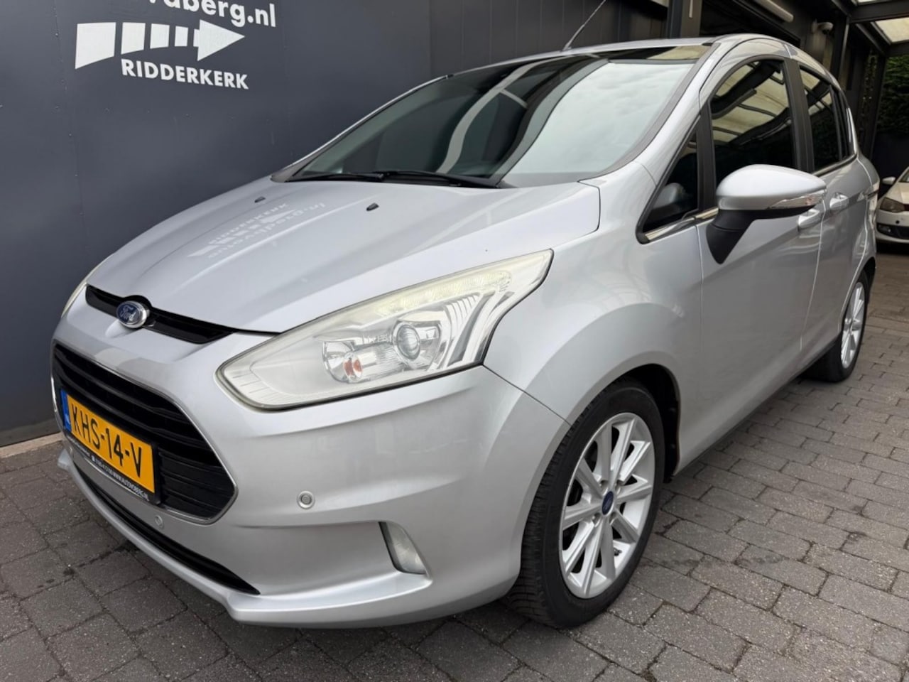 Ford B-Max - 1.0 Ecob. Titanium Pano PDC Leder - AutoWereld.nl