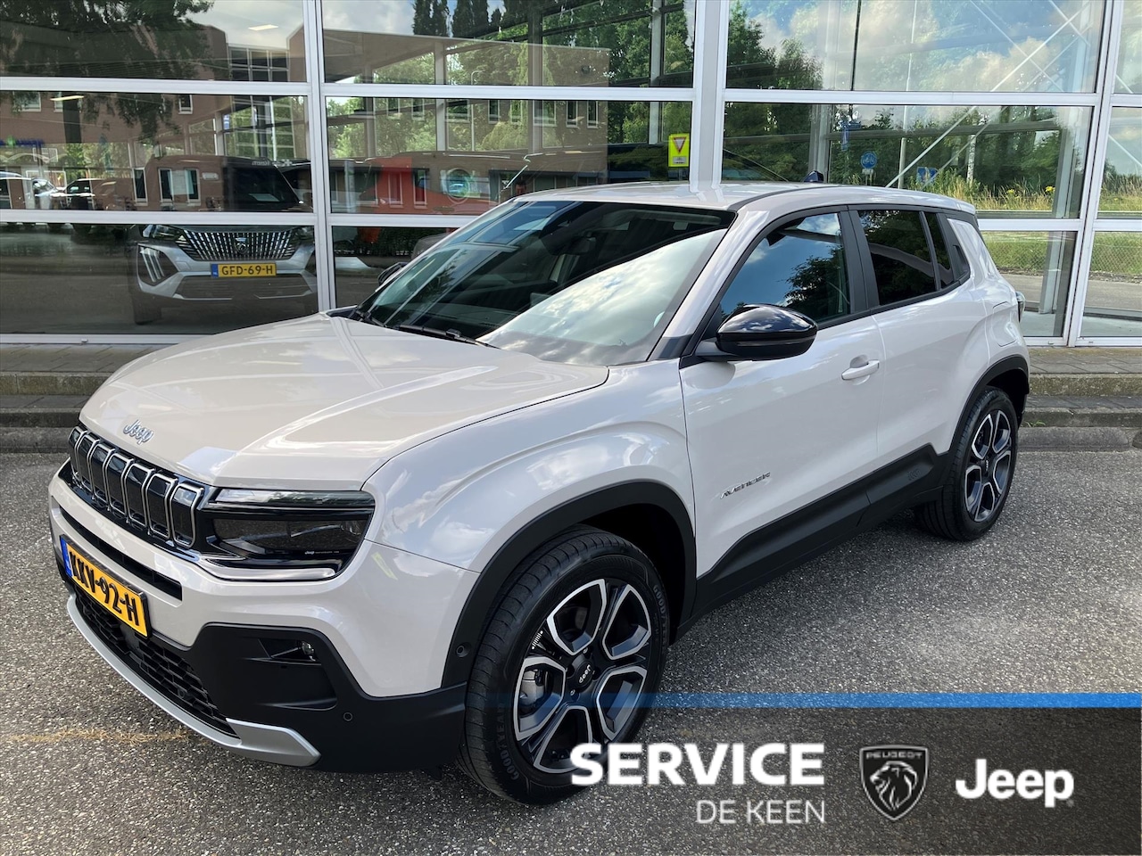 Jeep Avenger - 1.2T e-Hybrid 100pk Aut Summit I JBL Premium audio I Navigatie I Camera - AutoWereld.nl