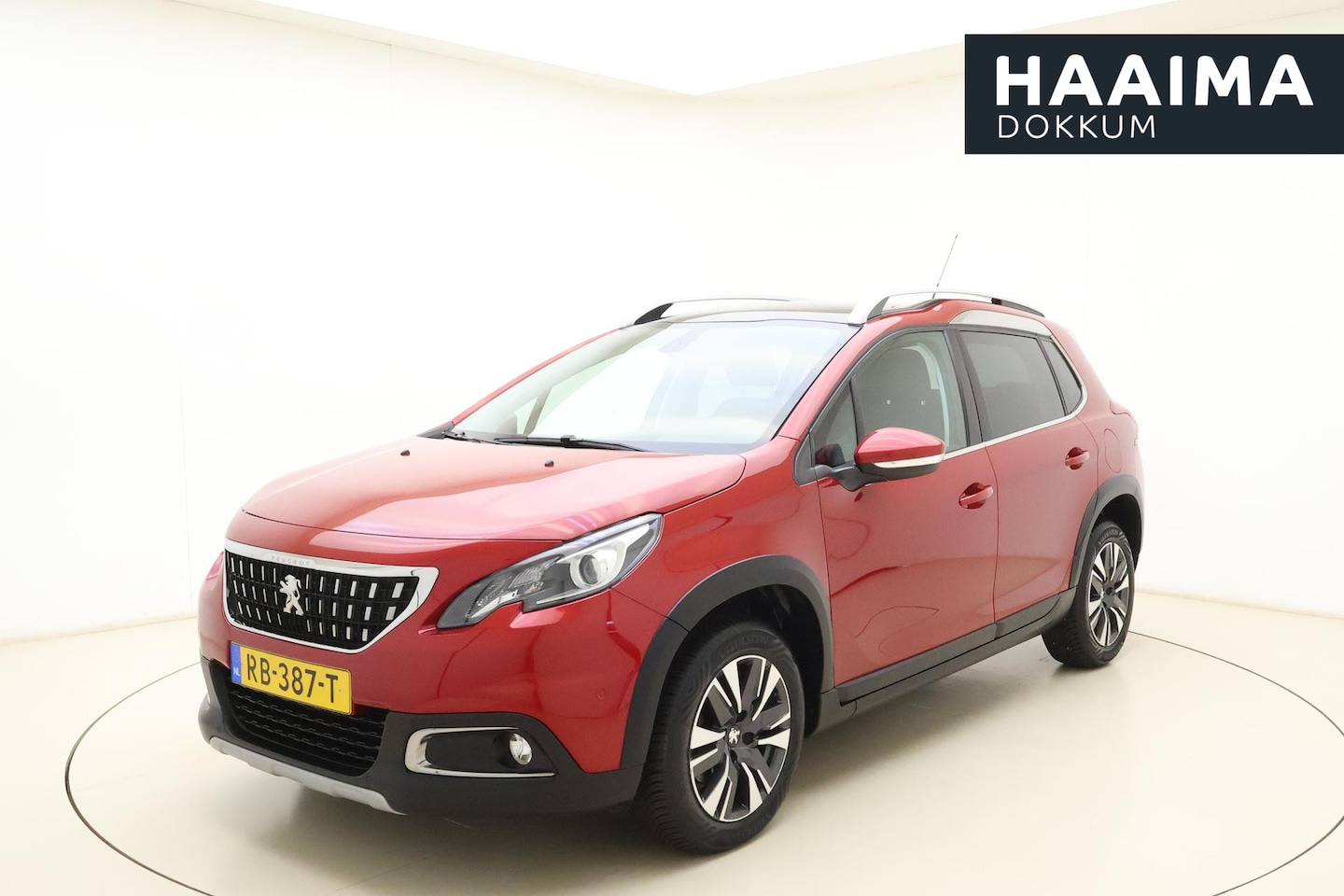 Peugeot 2008 - 1.2 PureTech Allure | Cruise contol | Automaat | Climate control | Lichtmetalen velgen 16' - AutoWereld.nl