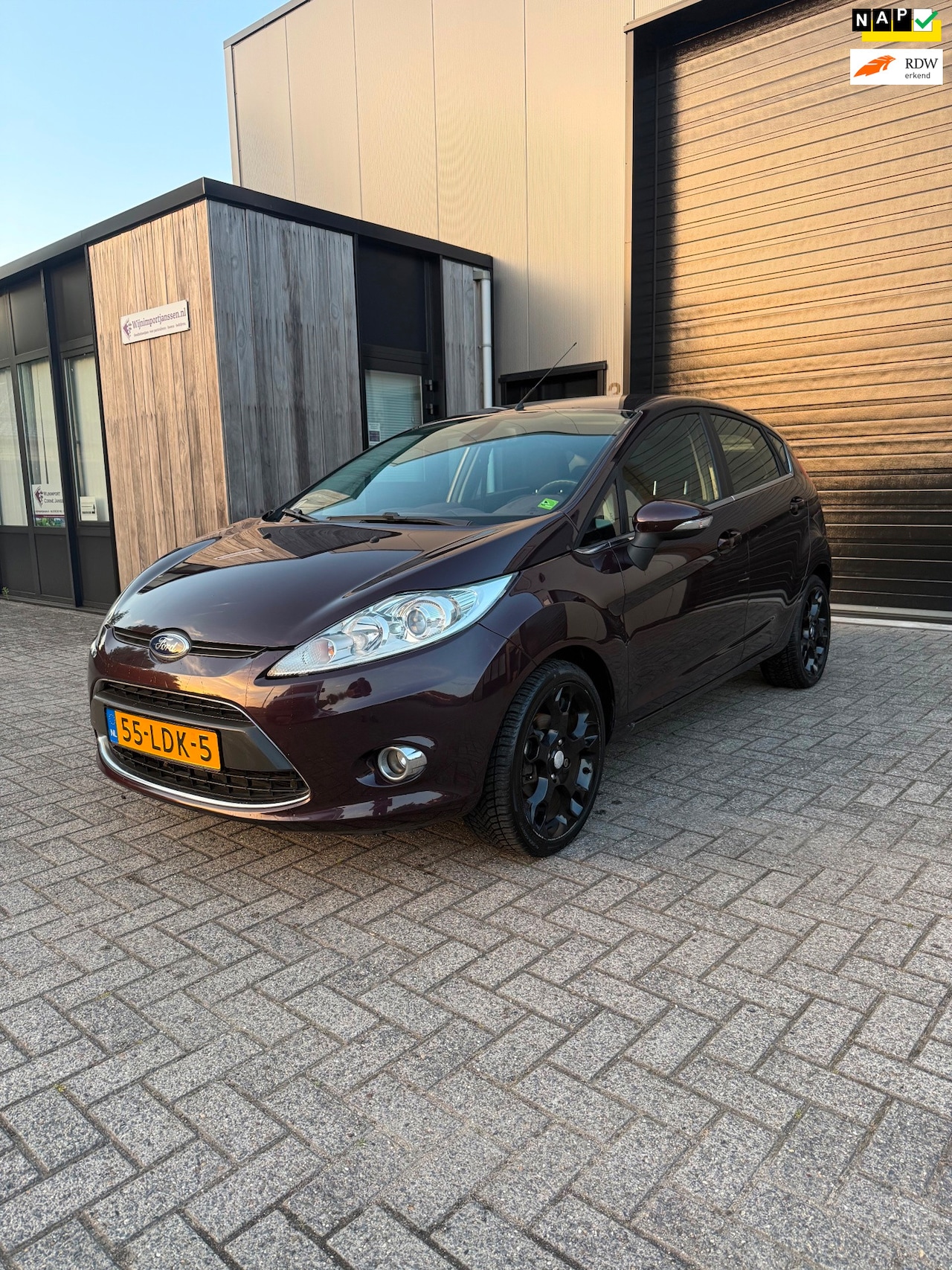 Ford Fiesta - 1.25 Titanium |1e Eigenaar|D-riem v.v.|ClimaTronic|LM velgen|PDC|Airco|Elektrische ramen| - AutoWereld.nl
