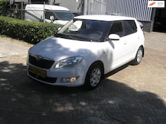 Skoda Fabia - 1.4-16V Sportline airco nieuwe apk