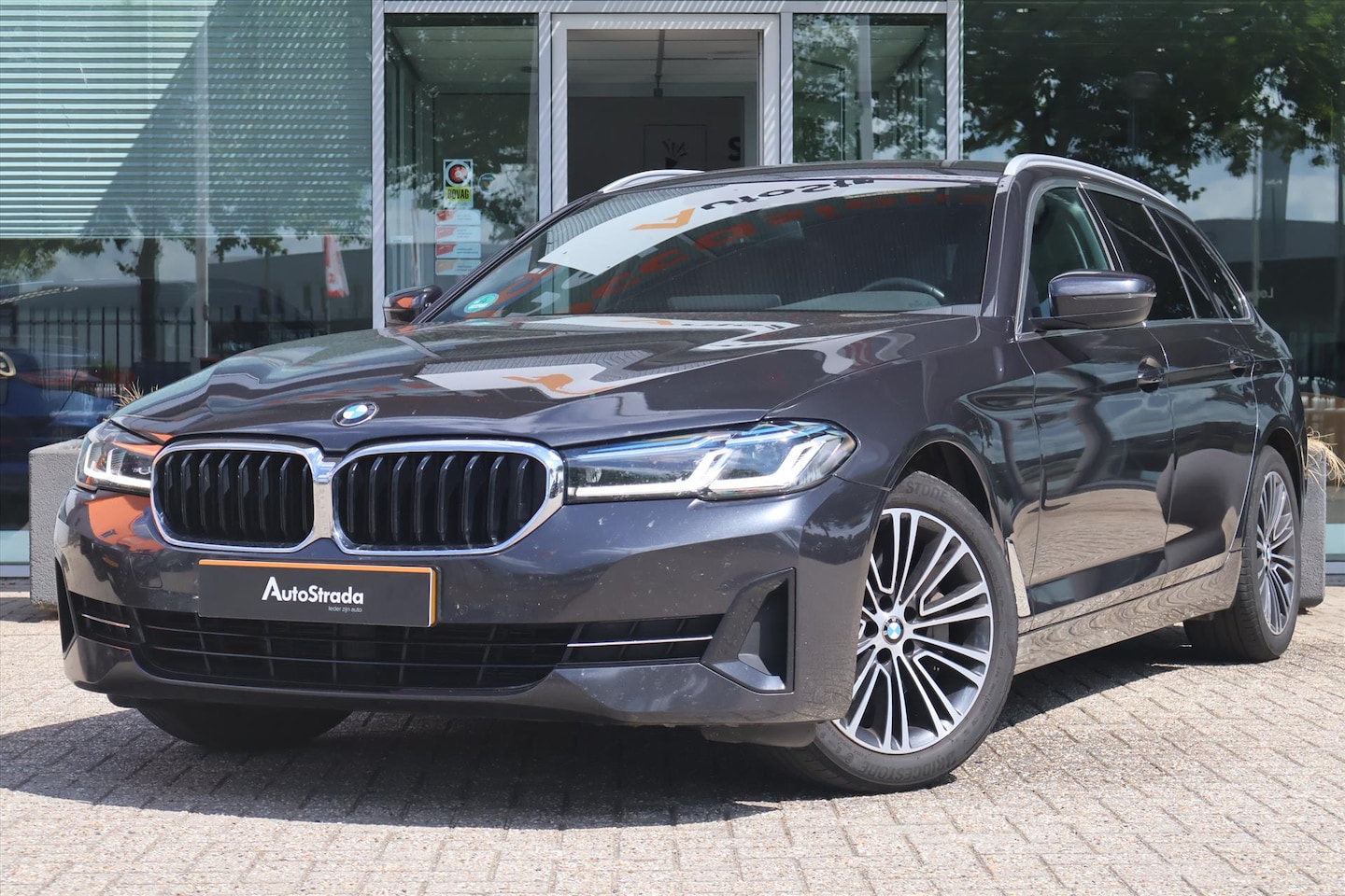 BMW 5-serie Touring - (g31) 530i High Executive 252pk | Laser LED | Stoelverwarming | Memory | Leder | Navigatie - AutoWereld.nl