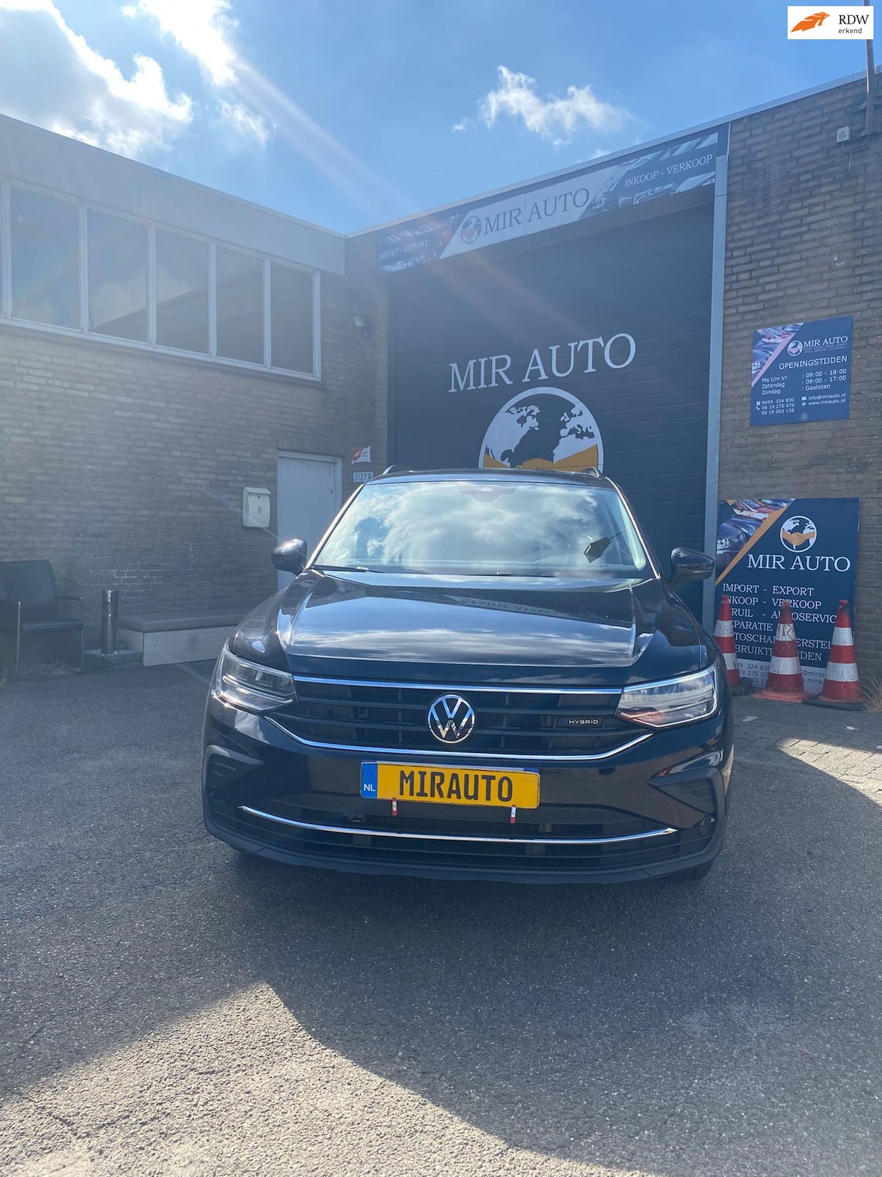 Volkswagen Tiguan - 1.4 TSI eHybrid R-Line Business 1.4 TSI eHybrid R-Line Business - AutoWereld.nl