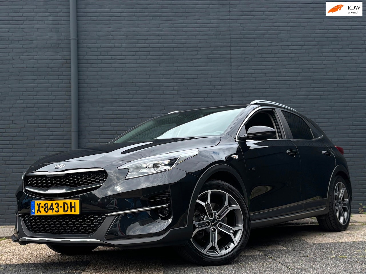 Kia XCeed - 1.5 T-GDI MHEV DynamicLine | Stoel & Stuurverw. | CarPlay - AutoWereld.nl