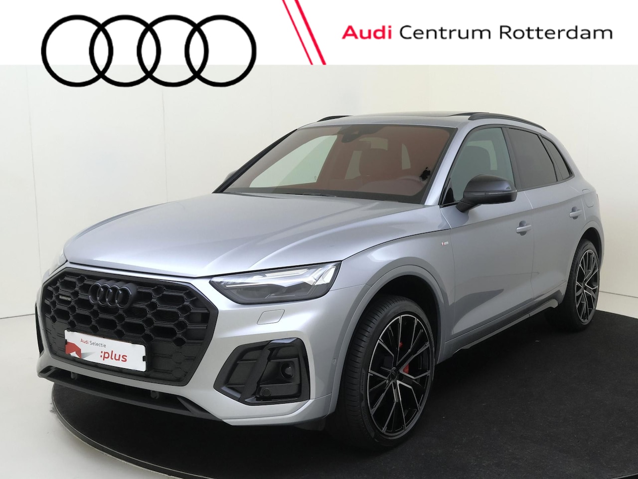Audi Q5 - 55 TFSI e S edition Competition | Panoramadak | Trekhaak | Achteruitrijcamera | 3-zone air - AutoWereld.nl