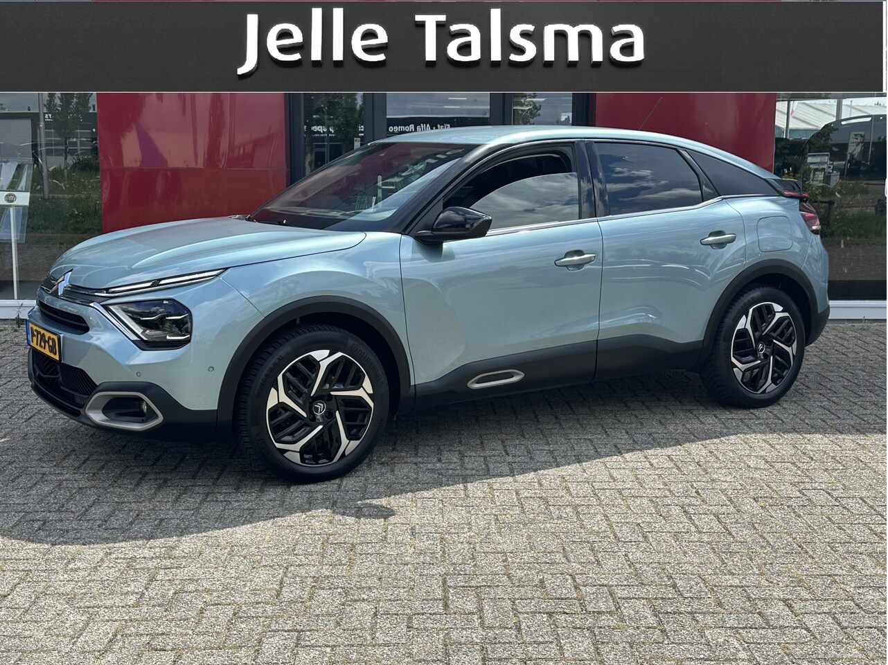 Citroën C4 - 1.2 Puretech Shine | Leren Bekleding | Trekhaak | Camera | Head-up display - AutoWereld.nl