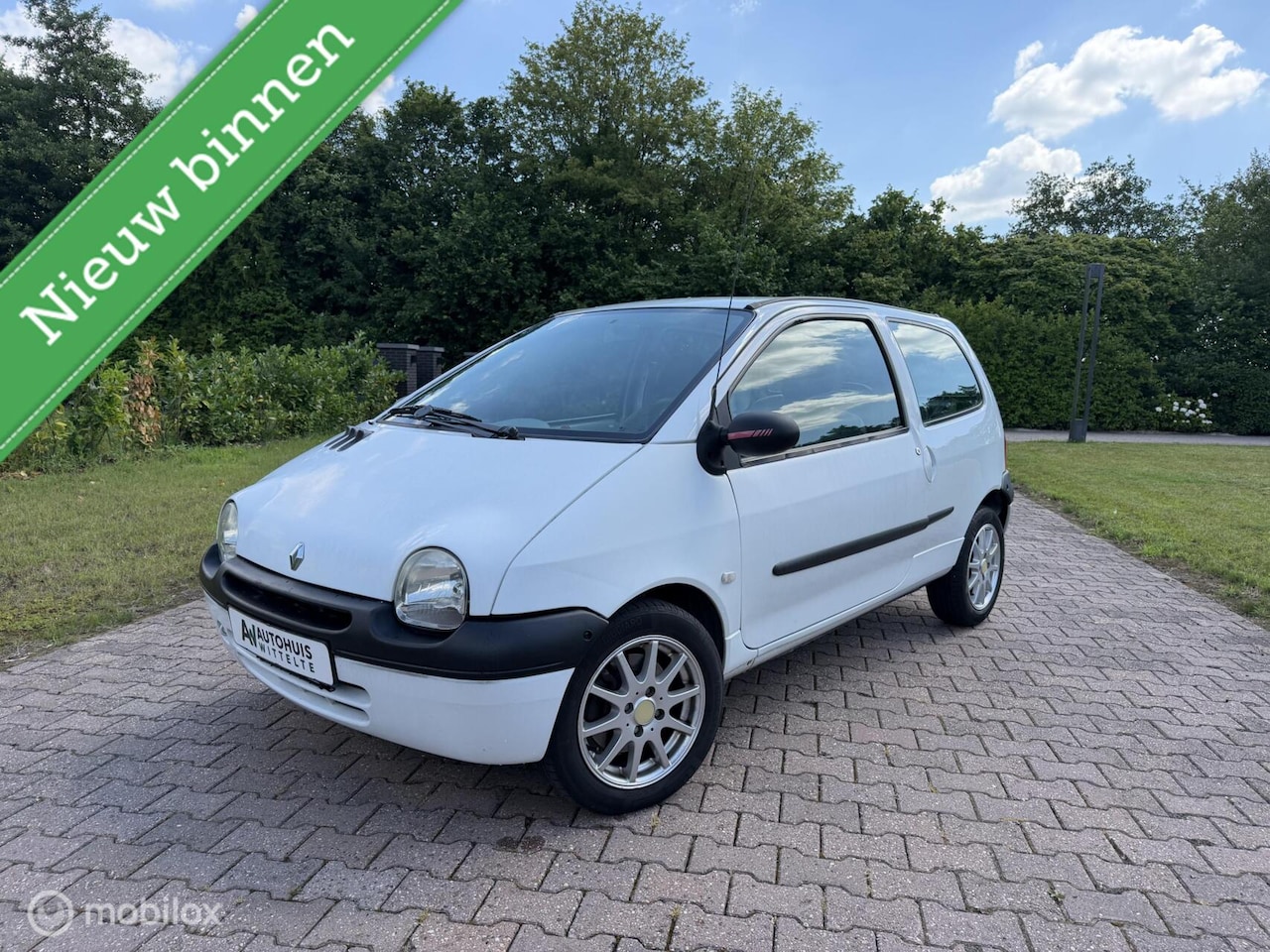 Renault Twingo - 1.2 Authentique 1.2 Authentique, APK 02/27 - AutoWereld.nl
