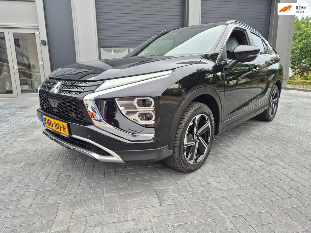 Mitsubishi Eclipse Cross - 2.4 PHEV Business Intense+Camera 2023 - AutoWereld.nl