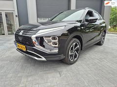 Mitsubishi Eclipse Cross - 2.4 PHEV Business Intense+Camera 2023