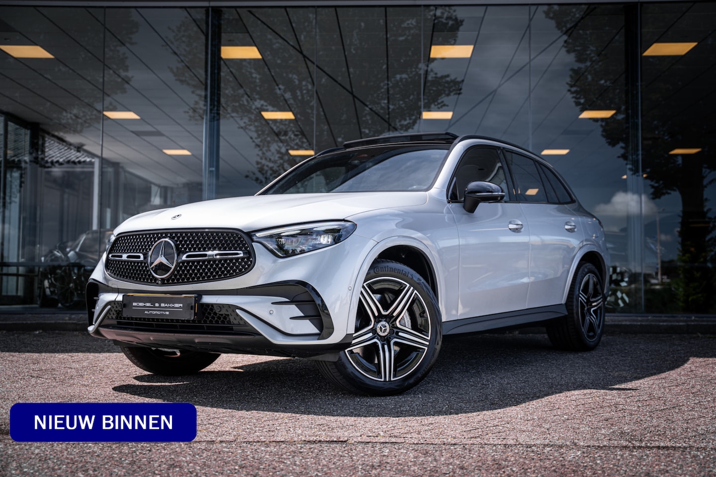 Mercedes-Benz GLC-klasse - 300e 4MATIC AMG Line ** Panodak ** Focal Audio ** HUD ** NL Auto ** NAP ** NP 89K - AutoWereld.nl