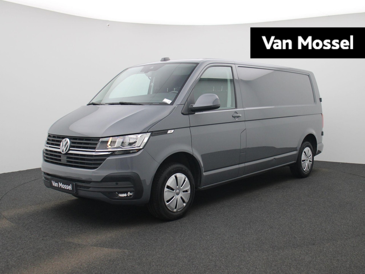 Volkswagen Transporter - 2.0 TDI L2H1 4Motion 150PK | Automaat | Multifunctioneel Stuurwiel | Parkeersensoren Voor - AutoWereld.nl