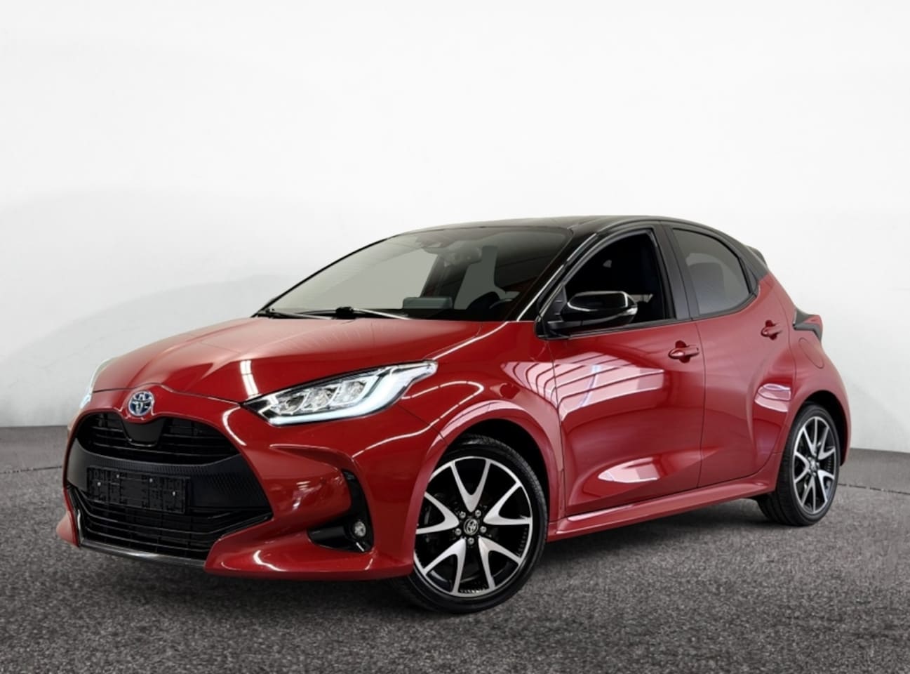 Toyota Yaris - 1.5 Hybride Bi-Tone Executive| HUD| Stoel.verw| Camera| BSM - AutoWereld.nl