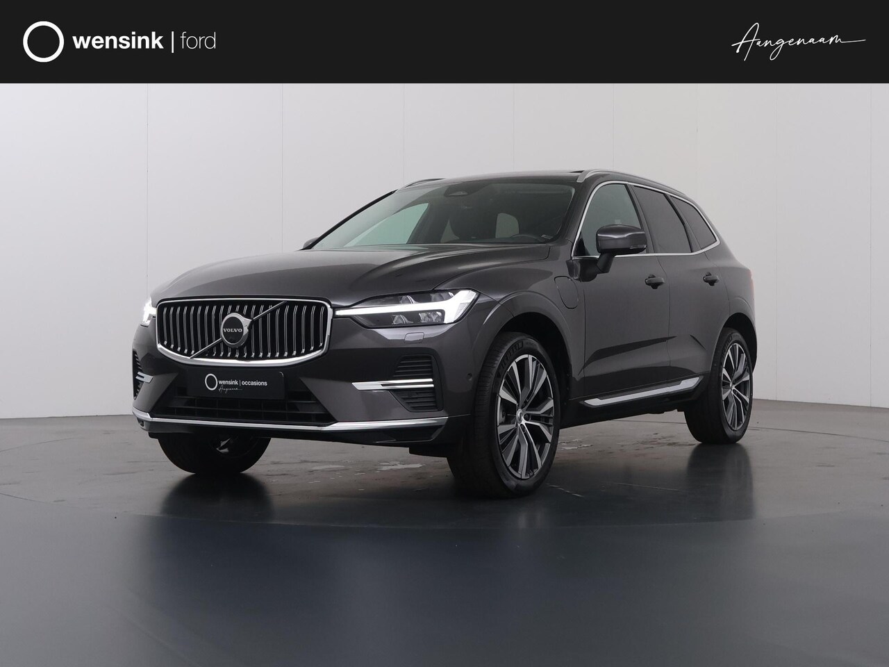 Volvo XC60 - 2.0 T8 Plug-in hybrid AWD Inscription | Panoramadak| Parkeercamera 360° | Cruise Control A - AutoWereld.nl