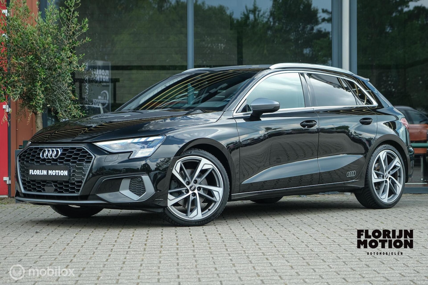 Audi A3 Sportback - 35 TFSI Advanced edition | 19 Inch | S-Line | Bang & Olufsen | Matrix Led | Donkere hemel - AutoWereld.nl
