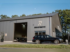 Volvo XC60 - 2.0 T8 Twin Engine AWD R-Design 407 PK | Luchtvering | Trekhaak | Panorama | Pilot | Keyle