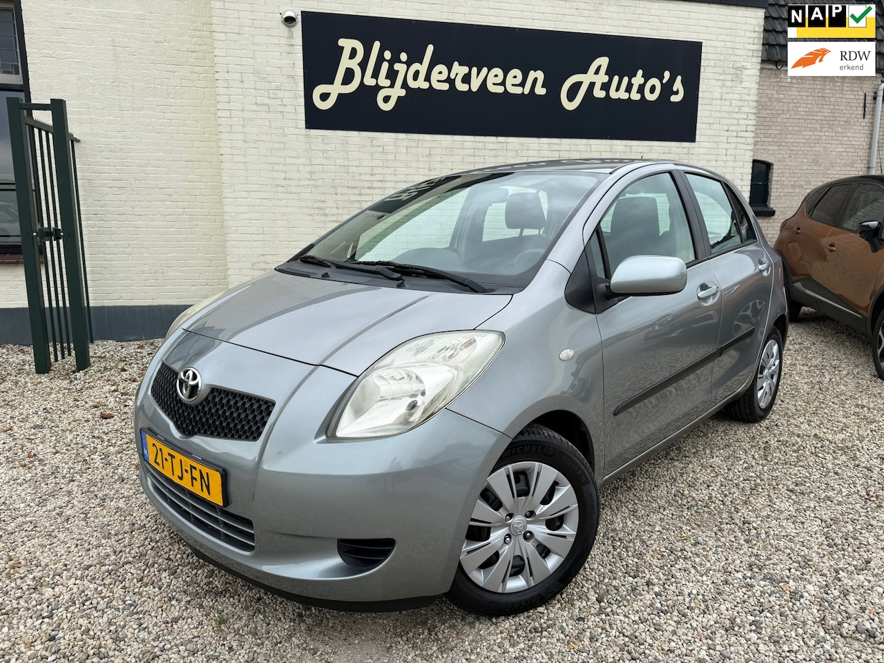Toyota Yaris - 1.3 VVTi Sol MMT Automaat | Airco | 5Deurs - AutoWereld.nl