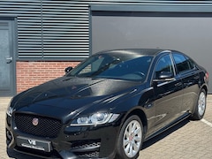 Jaguar XF - Leder Facelift Virtual Dash