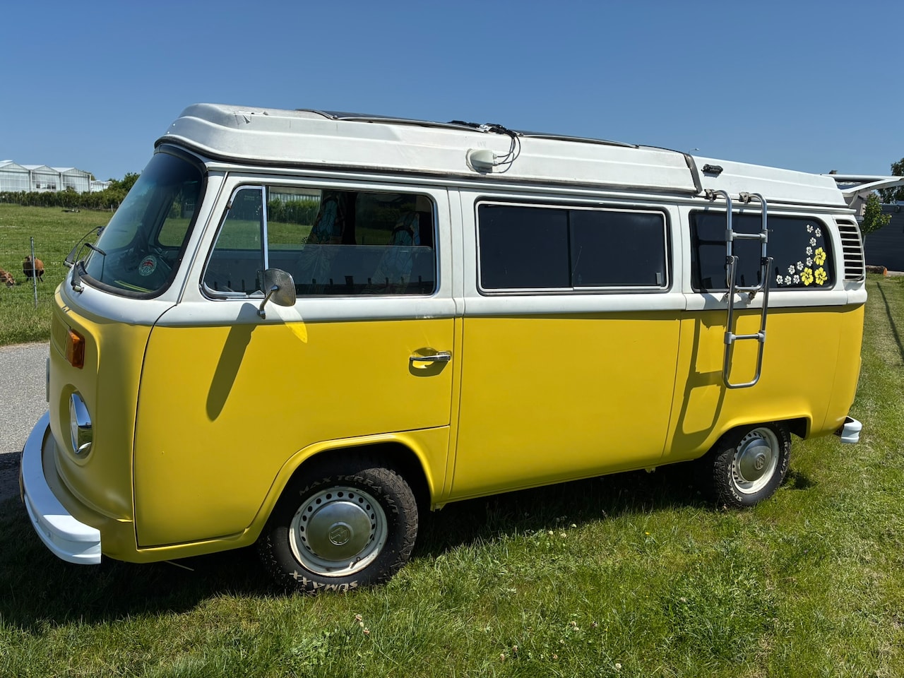 Volkswagen T2 - CAMPER - AutoWereld.nl
