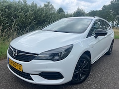 Opel Astra Sports Tourer - 1.2 Design & Tech