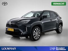 Toyota Yaris Cross - 1.5 Hybrid 115 First Edition + | BTW voertuig | Stoel+Stuurverwarming | Draadloze telefoon