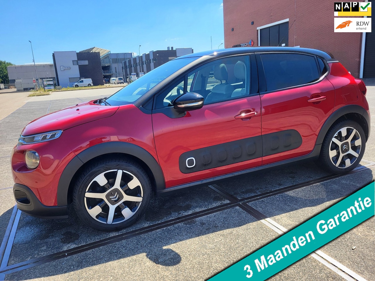 Citroën C3 - 1.2 PureTech S&S Shine Panoramadak - AutoWereld.nl