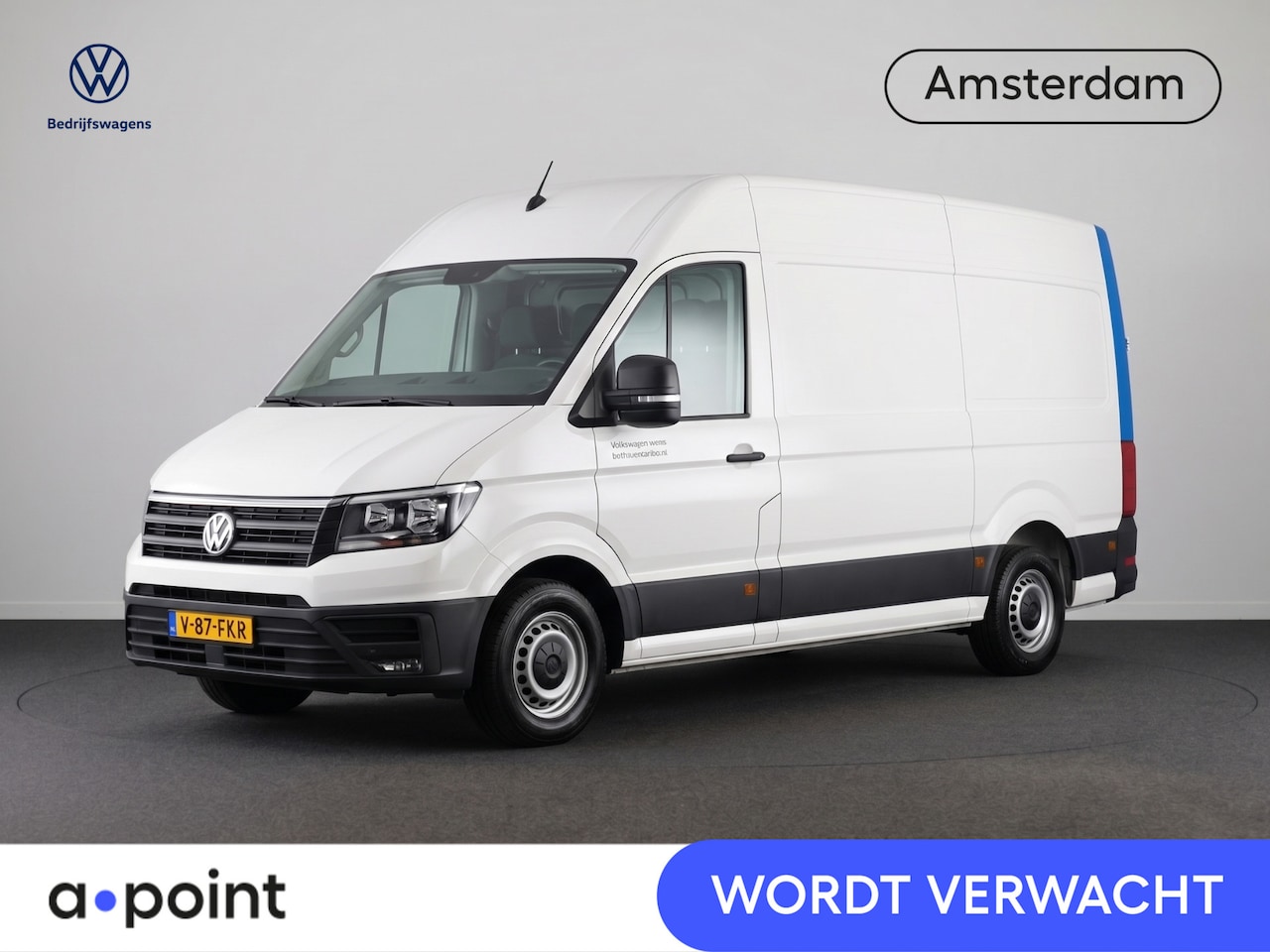 Volkswagen Crafter - 35 2.0 TDI L4H3 Highline EURO VI 140 pk Automaat | Verlengde garantie | Navigatie | Parkee - AutoWereld.nl