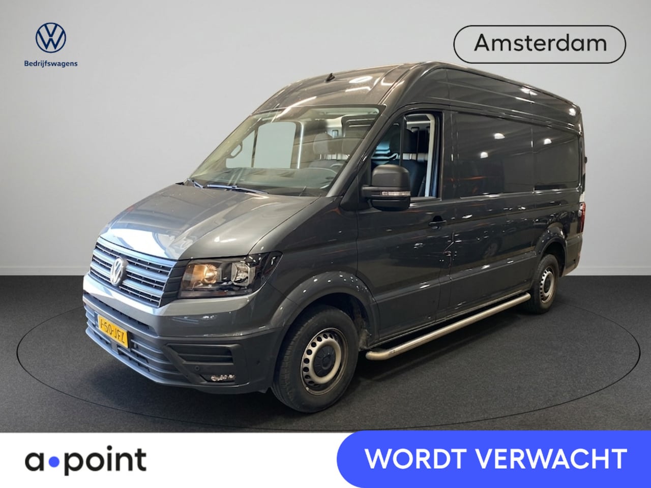 Volkswagen Crafter - 35 2.0 TDI L3H3 Highline EURO VI 140 pk Automaat | Verlengde garantie | Navigatie | Trekha - AutoWereld.nl