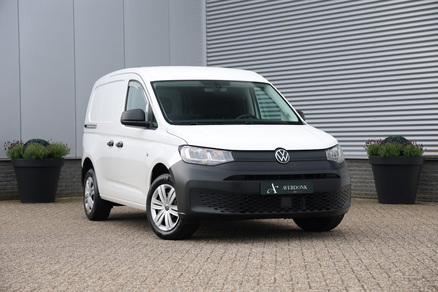 Volkswagen Caddy Cargo - 1.5 TSI Automaat Benzine Trekh|Cruise|PDC|Stoelvw - AutoWereld.nl