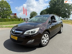 Opel Astra Sports Tourer - 1.4 Turbo Design Edition NAP/CLIMA/APK 2027