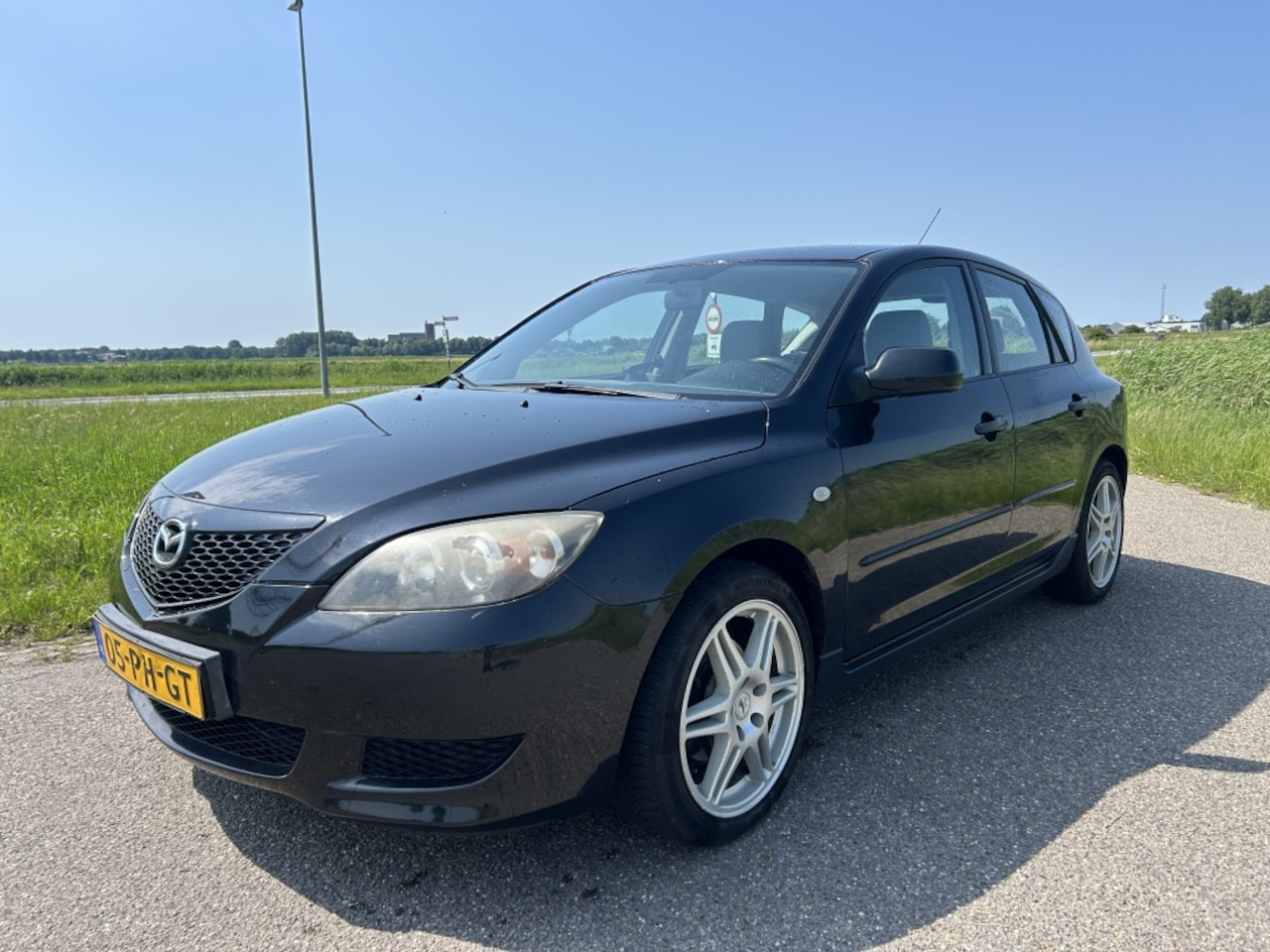 Mazda 3 Sport - 1.4 Exclusive APK 02-2027! - AutoWereld.nl