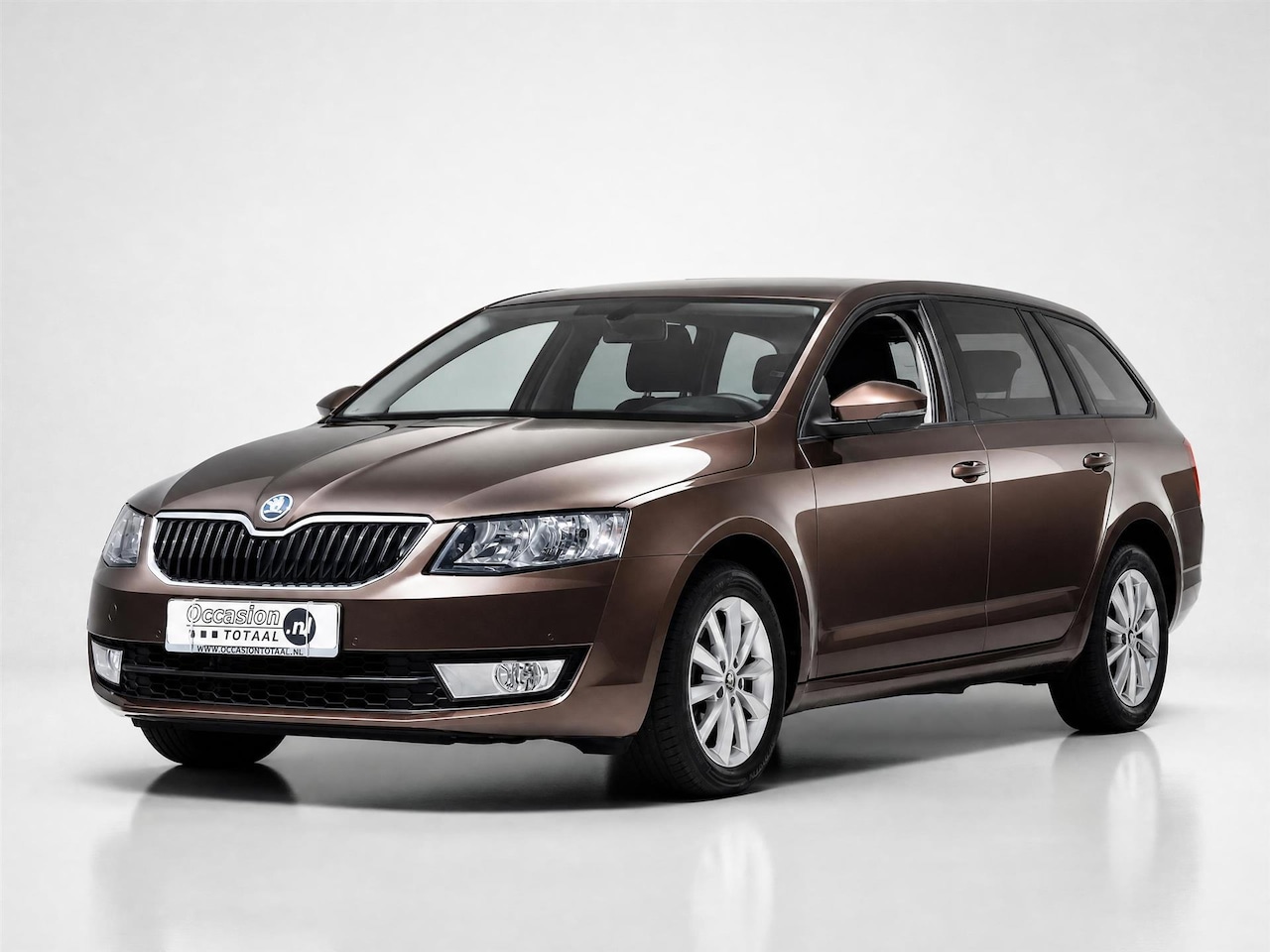 Skoda Octavia Combi - 1.2 Tsi Greentech Elegance | Elect. Achterklep | Stoelverwarming | Climate - AutoWereld.nl