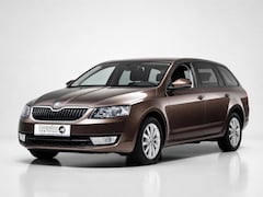 Skoda Octavia Combi - 1.2 Tsi Greentech Elegance | Elect. Achterklep | Stoelverwarming | Climate
