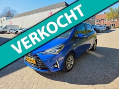 Toyota Yaris - 1.5 Hybrid Design | LM-Velgen | Climate controle | Pre-crash detectie | Lane assist