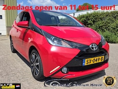 Toyota Aygo - 1.0 VVT-i x-Joy 1e Eig Camera Clima Half Leder Juli Maand? AKTIE Maand