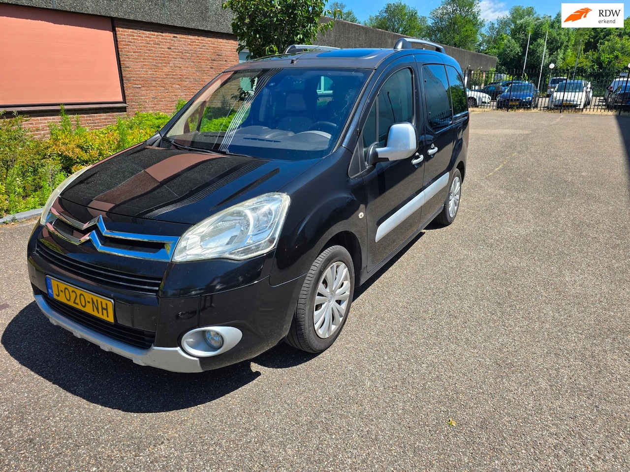 Citroën Berlingo - 1.6 VTi 120 Multispace Airco Boekjes Pano - AutoWereld.nl