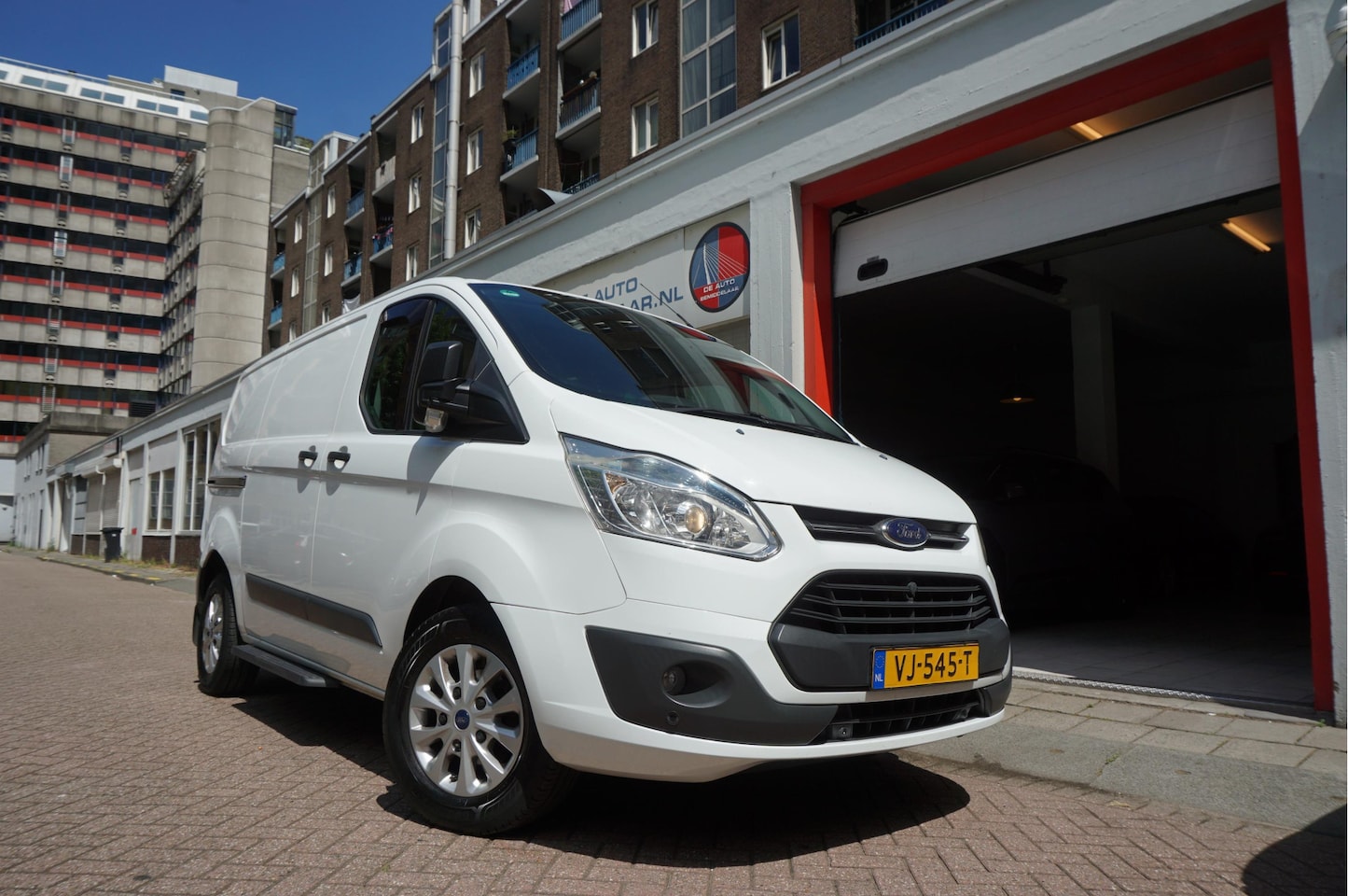 Ford Transit Custom - 270 2.2 TDCI L1H1 Trend * NIEUWE MOTOR/ TURBO/ INJECTOREN/ KOPPELING/ DYNAMO twv € 12.144, - AutoWereld.nl