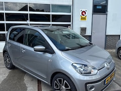Volkswagen Up! - UP 1.0 high BlueM