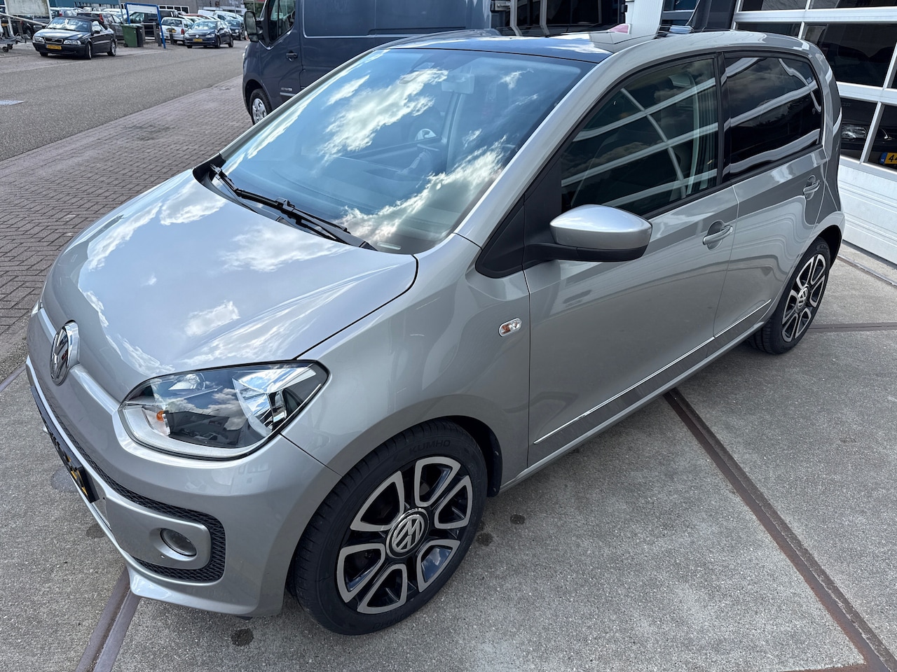 Volkswagen Up! - UP 1.0 high BlueM. - AutoWereld.nl