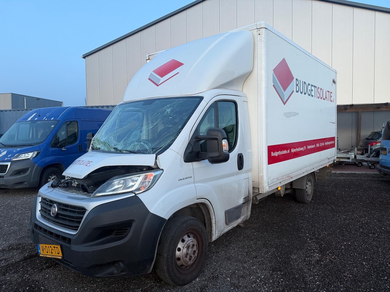 Fiat Ducato - 35H 2.3 MultiJet L4 H3 Bakwagen Laadklep 2018 Airco - AutoWereld.nl