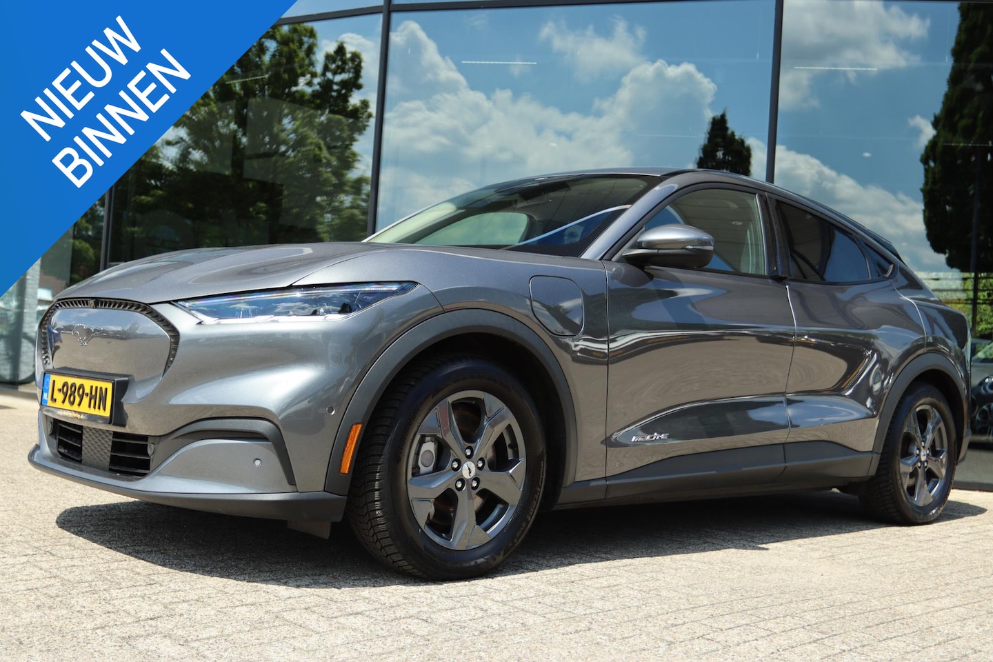 Ford Mustang Mach-E - RWD 75 KWH SOH 95% | CARPLAY | 360 CAMERA | WINTERPACK | LEDER | DODEHOEK | ACC | B&O - AutoWereld.nl