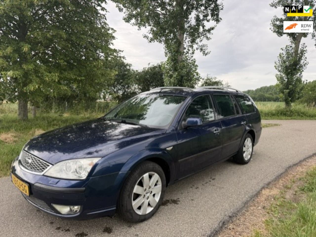 Ford Mondeo Wagon - 2.0-16V Platinum 2.0-16V Platinum - AutoWereld.nl