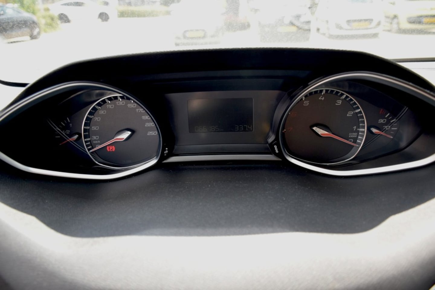 Peugeot 308 - 1.6 THP Allure 1.6 THP Allure, Parkeercamera, Climate control, Full map navigatie