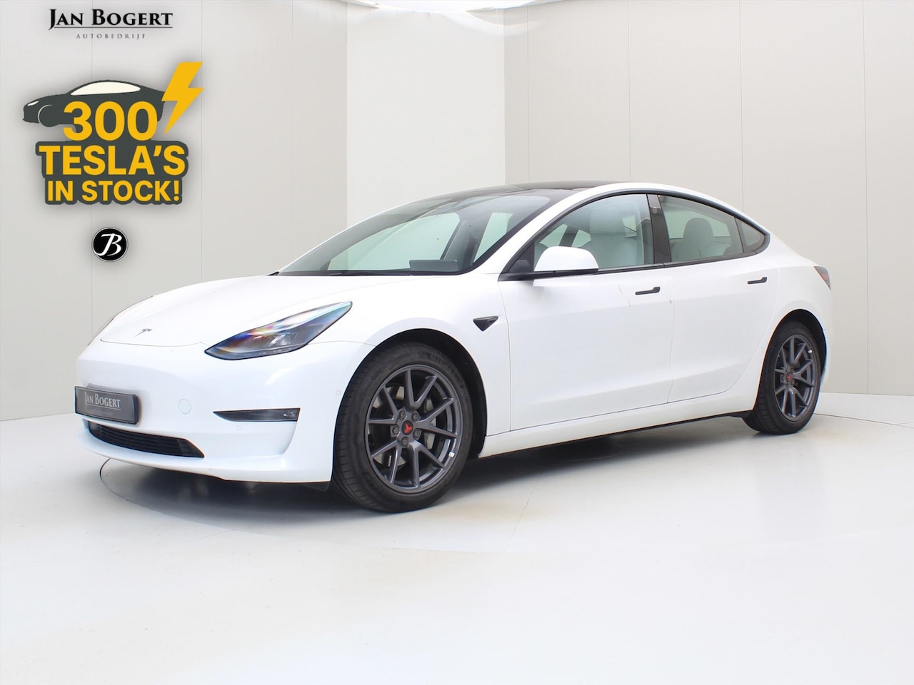 Tesla Model 3 - Long-Range AWD 351pk 75 kWh UPGRADE [ WIT LEDER+RYZEN AMD+WARMTEPOMP+AUTOPILOT ] - AutoWereld.nl