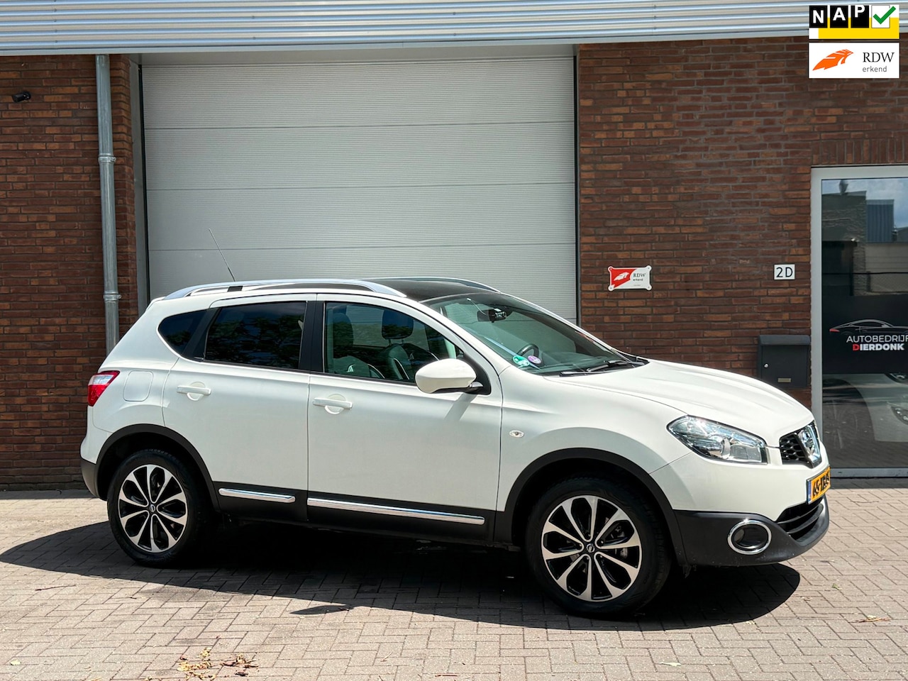 Nissan Qashqai - 1.6 Connect Edition|PANO|NIEUWE APK|AIRCO - AutoWereld.nl