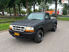 Ford F150 - USA F-150 Ranger Splash 3.0 V6 Benzine Pick-Up Handgeschakeld Radio/Cd Grijskenteken